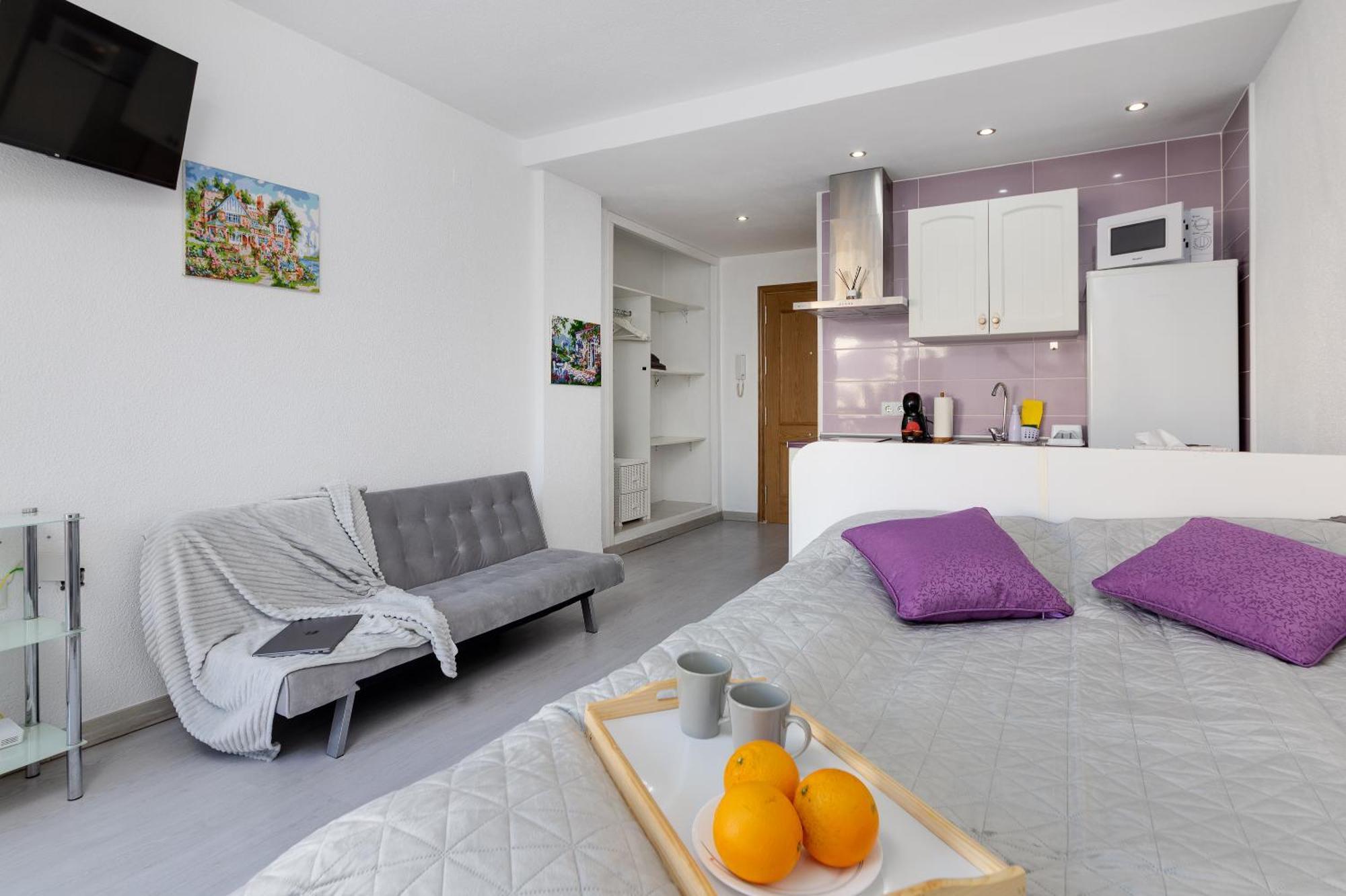 Apartment Near Beach, Playa Del Cura ตอร์เรเวียคา ภายนอก รูปภาพ