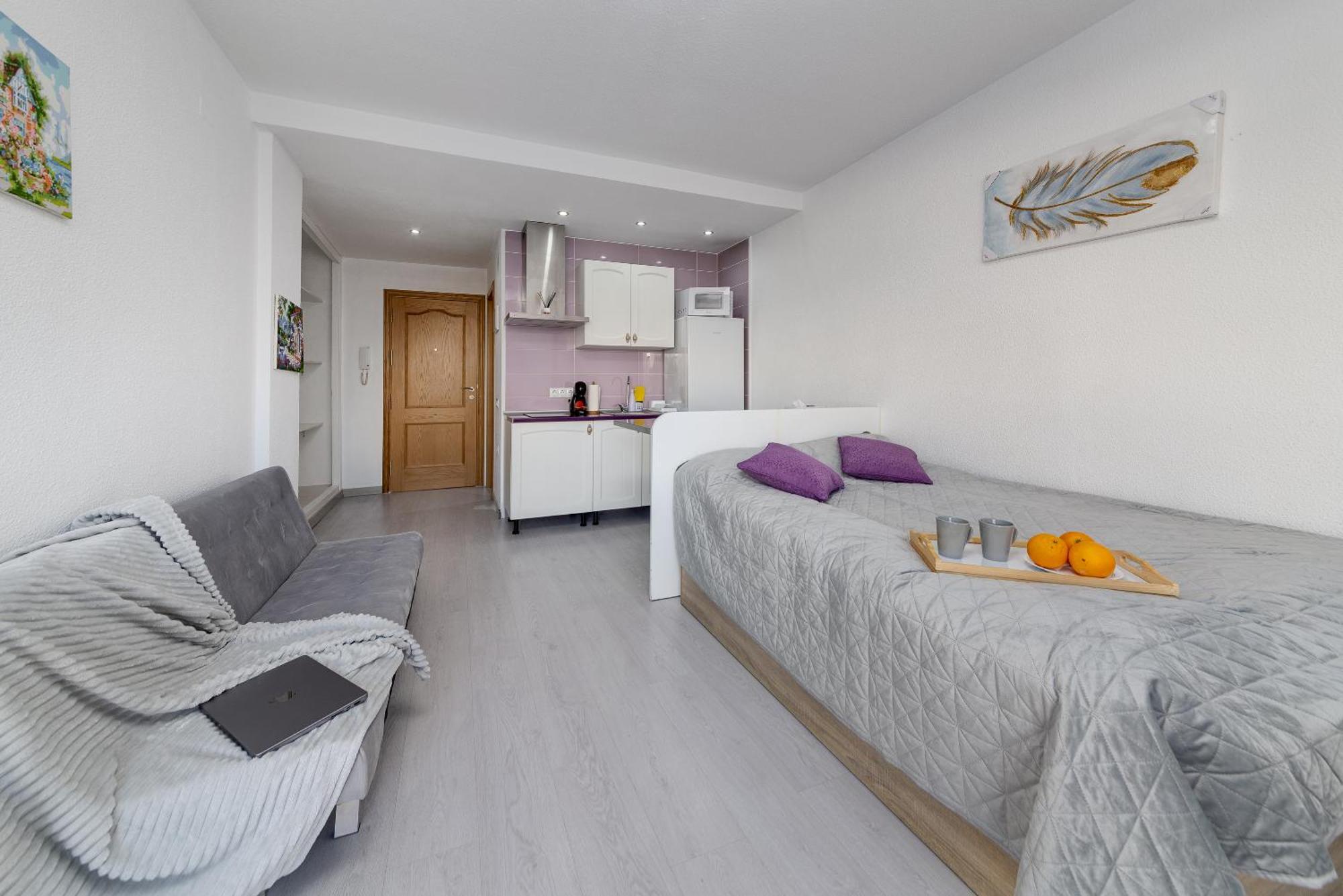 Apartment Near Beach, Playa Del Cura ตอร์เรเวียคา ภายนอก รูปภาพ
