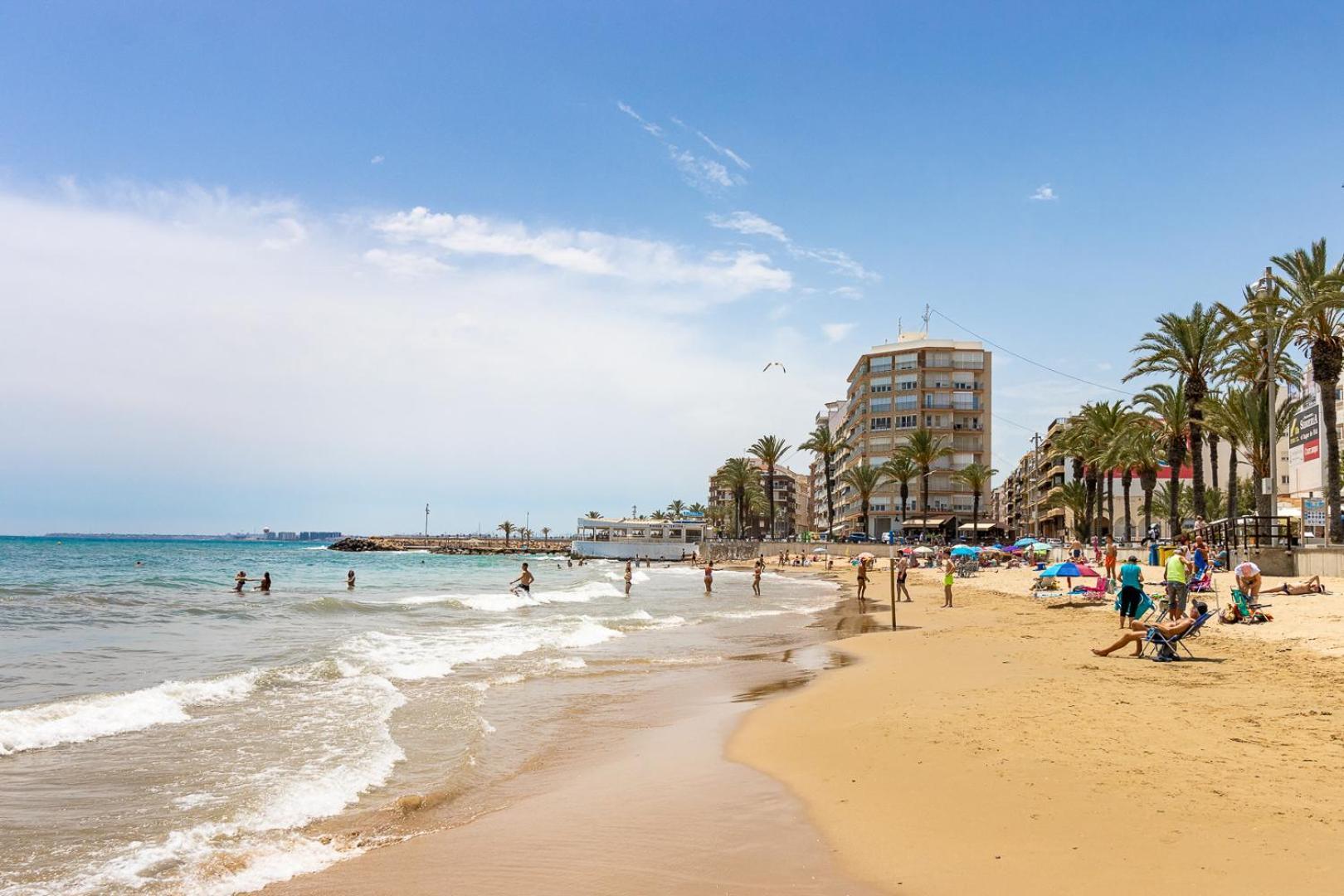 Apartment Near Beach, Playa Del Cura ตอร์เรเวียคา ภายนอก รูปภาพ