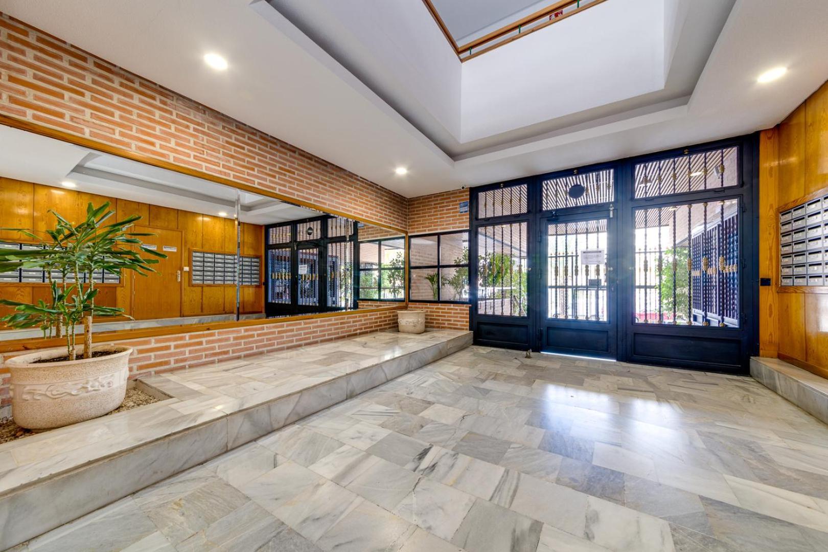 Apartment Near Beach, Playa Del Cura ตอร์เรเวียคา ภายนอก รูปภาพ