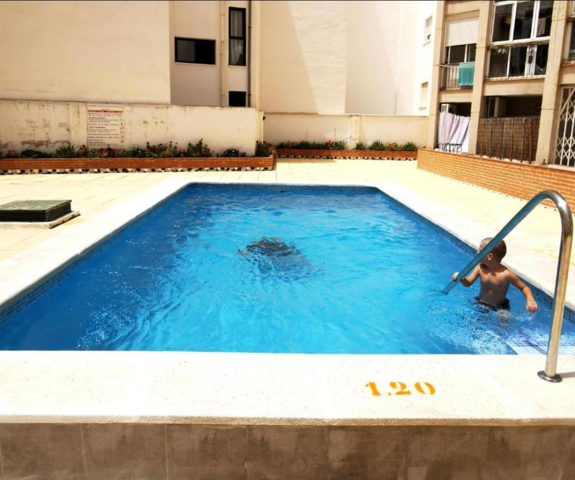 Apartment Near Beach, Playa Del Cura ตอร์เรเวียคา ภายนอก รูปภาพ